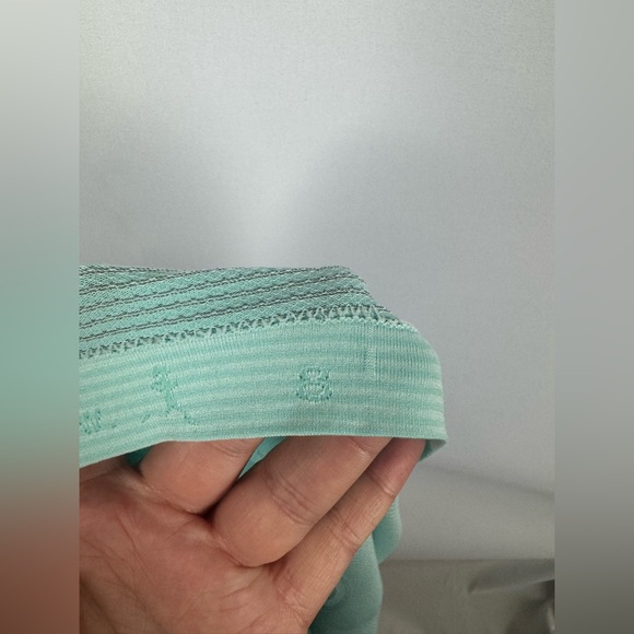 Lululemon Swiftly Tech Racerback - Picture 4 of 4